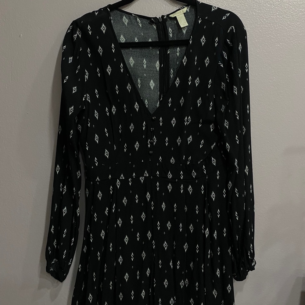 black and white short romper with cute pattern